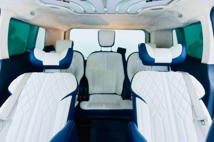 Used Ford Tourneo Custom 2020 2.0T Automatic Elite Edition China VI Standard
