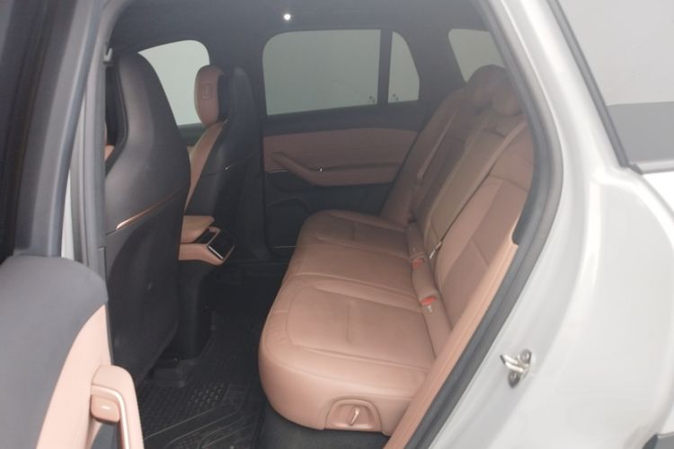 Used Nio ES6 2023 75 kWh Interior 2