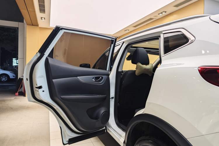 Used Nissan Qashqai 2022 2.0L CVT XV Premier Luxury Edition
