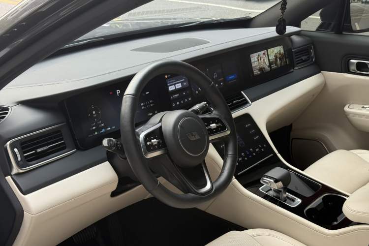 Used Li Auto ONE 2021 Extended-Range 6-Seater Version Interior 11