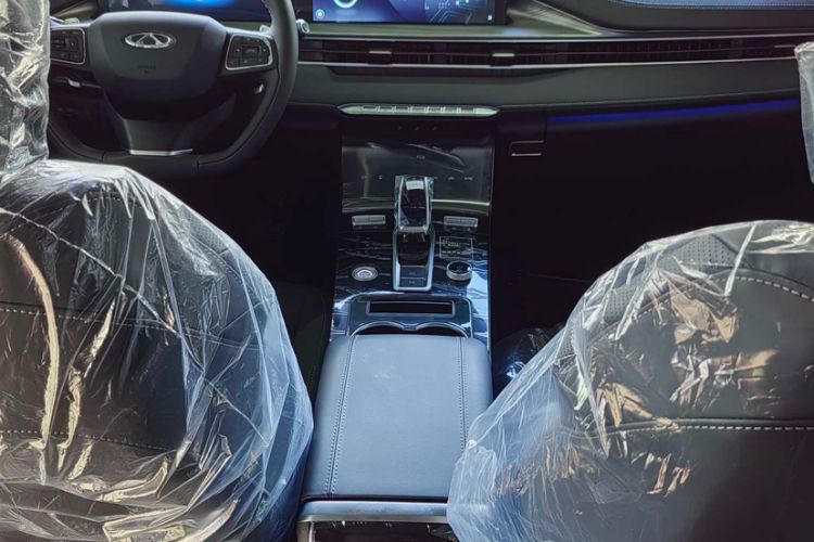 Used Chery Tiggo 8 PLUS 2023 290TGDI DCT New Enjoyment Edition
