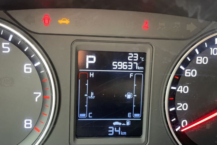 Used Kia KX3 2017 1.6L Automatic Aoya Version
