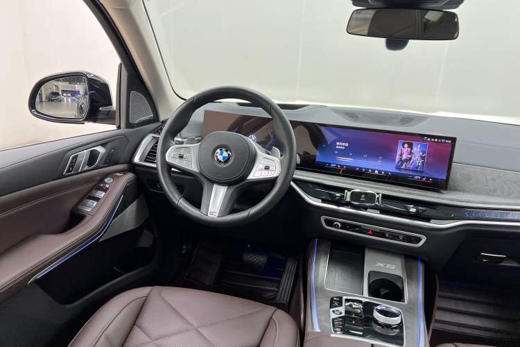 Used BMW X5 2023 xDrive 30Li Luxury M Sport Night Edition Package
