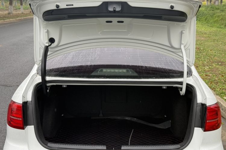 Used Volkswagen Sagitar 2017 1.6L Automatic Comfort Model