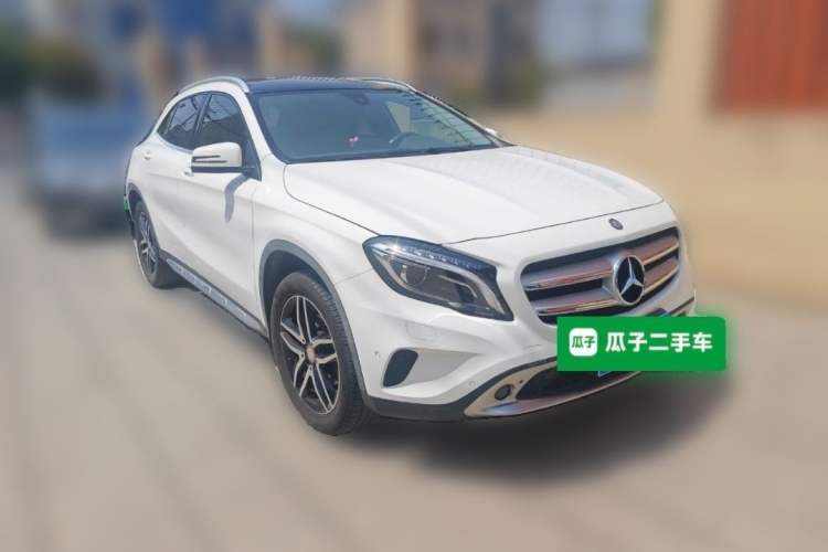 Used Mercedes-Benz GLA 2016 GLA 200 Fashion Model Exterior 3