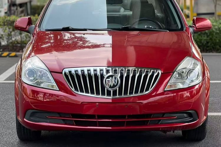 Used Buick Excelle 2015 1.5L Automatic Classic Model Exterior 4