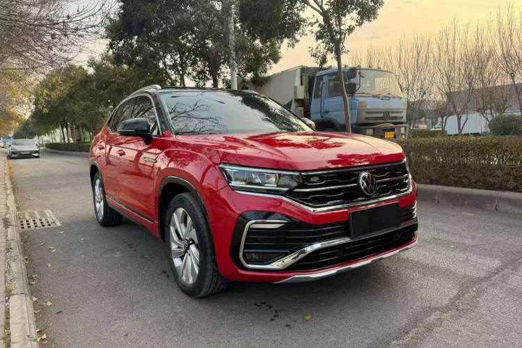 Used Volkswagen Tayron X 2020 330TSI Two-Wheel Drive Luxury Smart Connectivity Version
