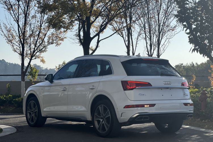 Used Audi Q5L 2022 Updated 45T Luxury Dynamic Version
