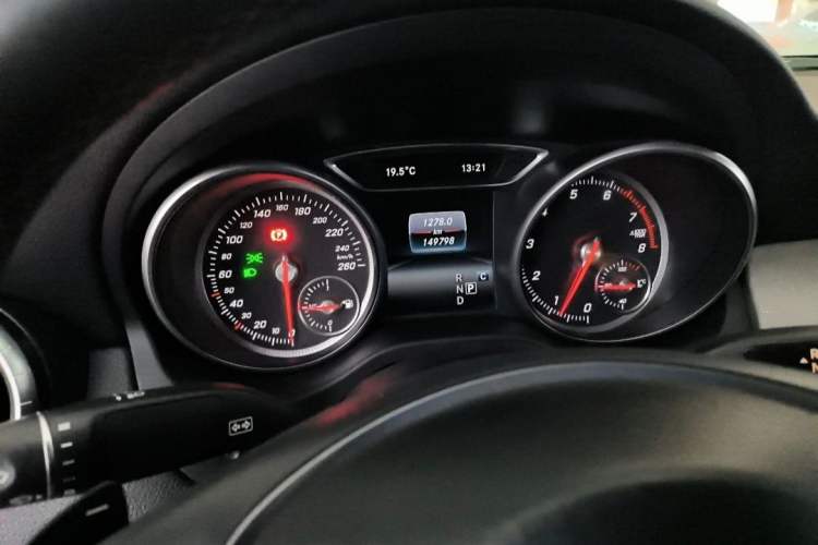 Used Mercedes-Benz CLA 2016 Refreshed CLA 200 Sport Edition Odometer Close Up