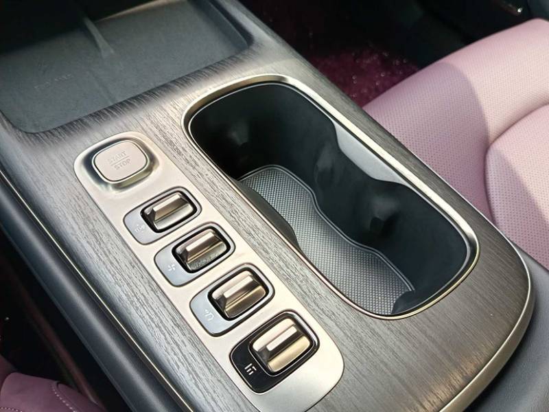 Used Xiaomi Auto SU7 2024 Rear-Drive Ultra-Long Range Advanced Pro-Level Intelligent Driving Version — 50