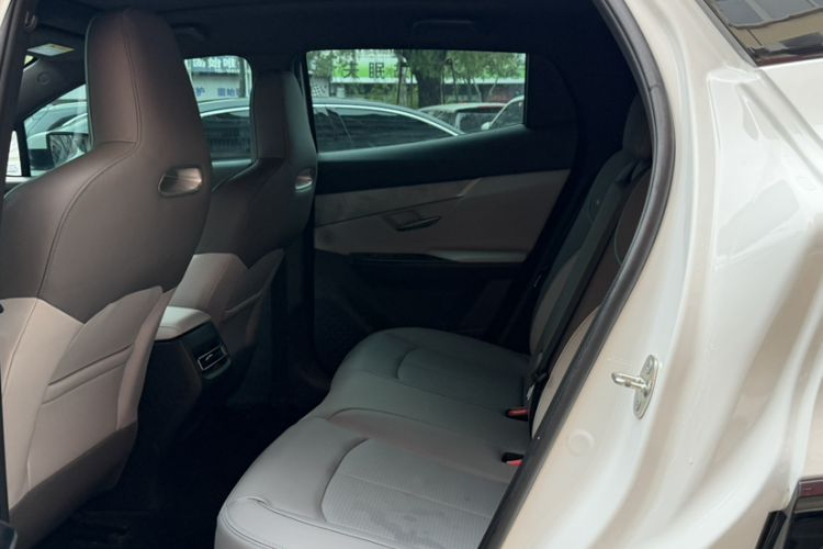 Used CHANGAN UNI-T 2023 Second-Generation 1.5T Prestige Model Interior 3