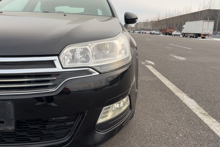Used Citroen C5 2013 2.0L Manual Comfort Version

