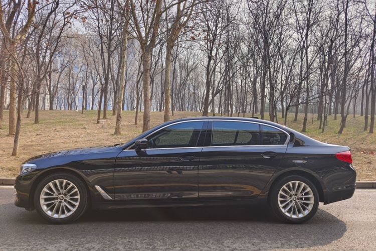 Used BMW 5 Series 2020 525Li Luxury Package
