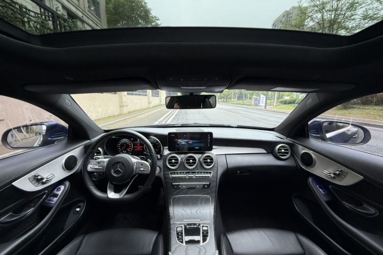 Used Mercedes-Benz C-Class 2020 C 260 Coupe Interior 3