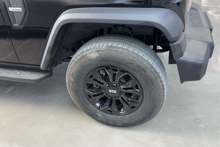 Used 212 T01 2024 2.0T Mechanic