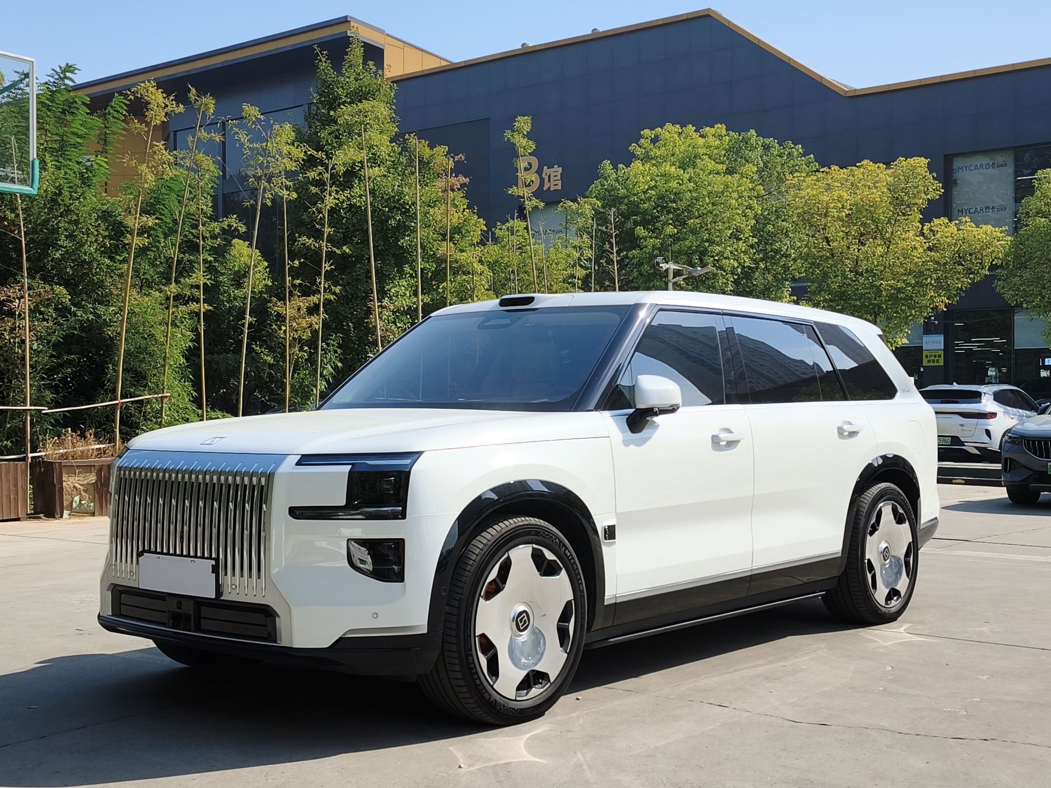 Zeekr 9X 2025 Hyper Edition 70kWh — снимка 12