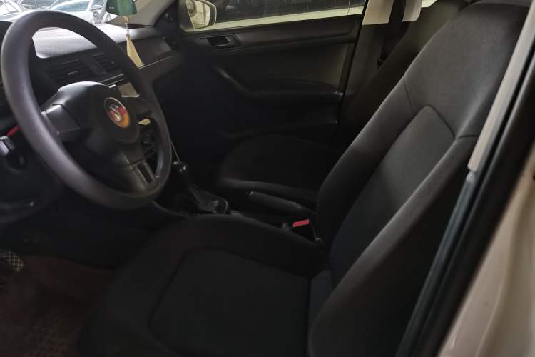 Used Volkswagen Santana 2016 1.6L Automatic Fashion Edition
