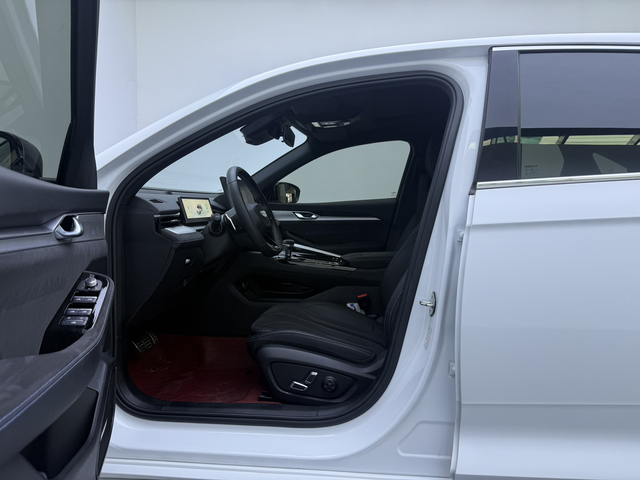 Geely Auto Preface 2025 Dongfang Yao 2.0TD Lanxing Edition — снимка 14