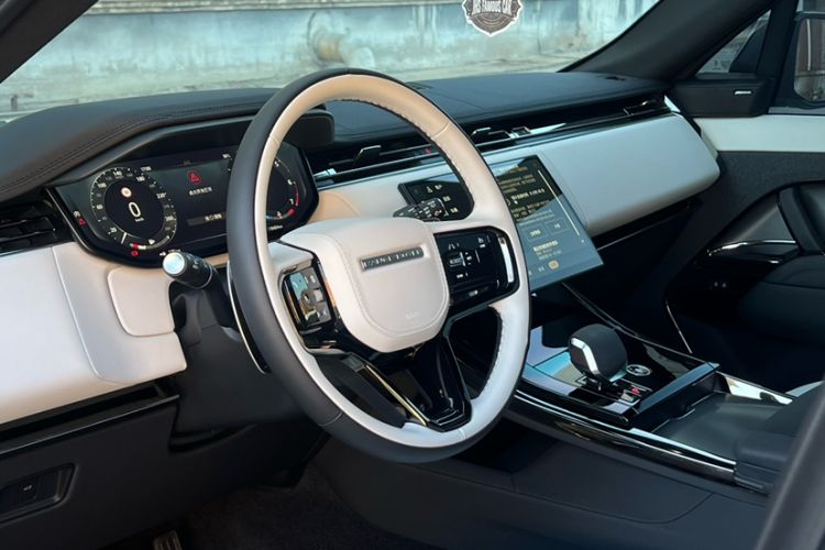 Used Land Rover Range Rover Sport 2023 360 PS S
