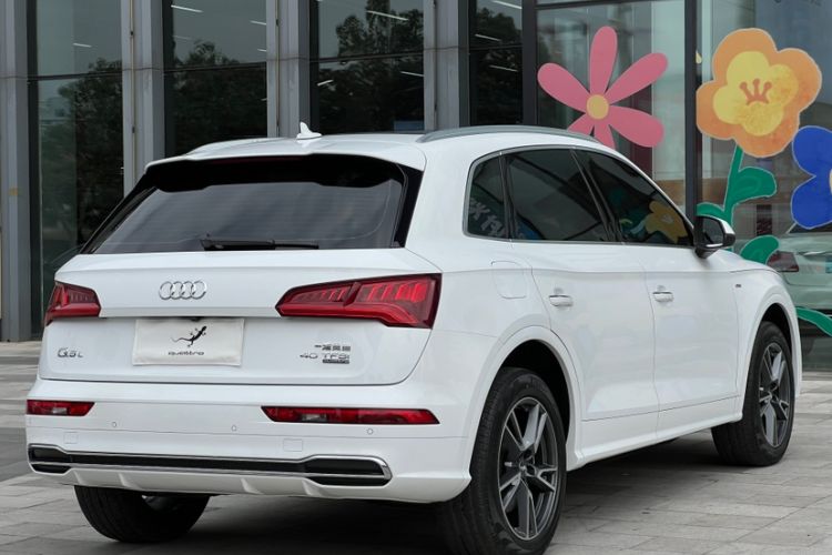 Used Audi Q5L 2020 Updated 40 TFSI Prestige Fashion Edition
