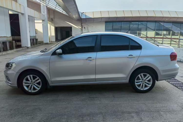 Used Volkswagen Jetta 2017 1.5L Automatic Comfort Model