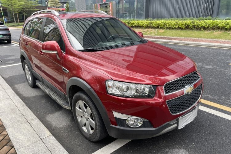 Used Chevrolet Captiva 2014 2.4L Two-Wheel Drive Urban Version 7 Seats Exterior 4