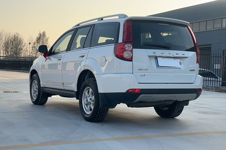 Used Haval H5 Classic 2015 2.0T Manual Two-Wheel Drive Advanced Version
