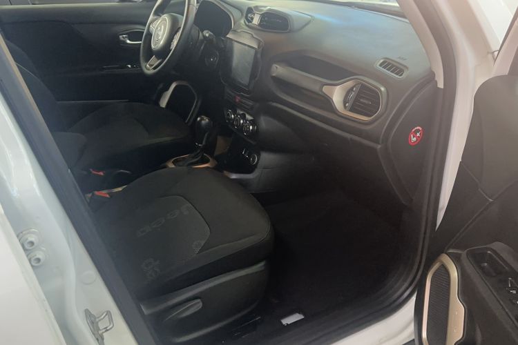 Used Jeep Renegade 2017 180T Automatic Kinetic Edition+