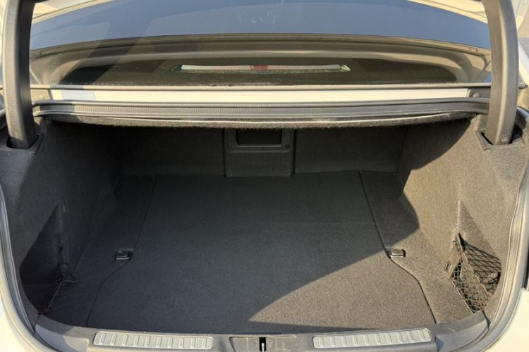 Used Lincoln Continental 2019 2.0T Two-Wheel Drive Luxury Edition China VI Standard