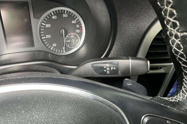 Used Mercedes-Benz Vito 2018 2.0T Business Version China V Emission Standard