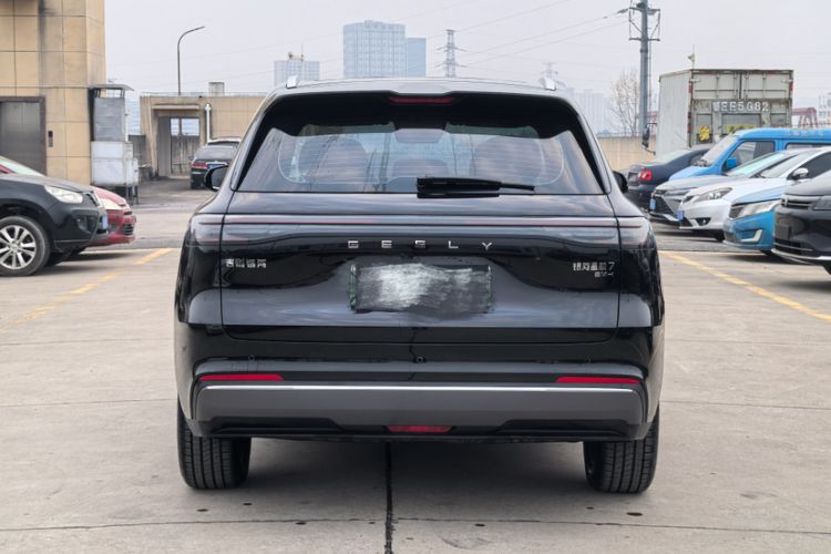 Used Geely Galaxy Xingjian 7 EM-i 2025 120km Exploration+ Version
