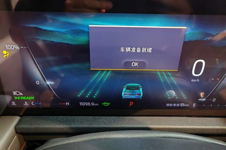 Used Ford Edge 2025 Ford Explorer L 2.0T EcoBoost E-Hybrid Four-Wheel-Drive 7-Seater Supreme Model