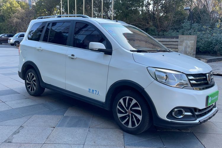 Used Jinbei 750 2016 1.5L Flagship Edition
