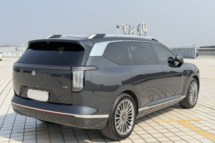 Used Hyptec HL 2025 700 Ultra Six-Seater All-Wheel-Drive LiDAR Version