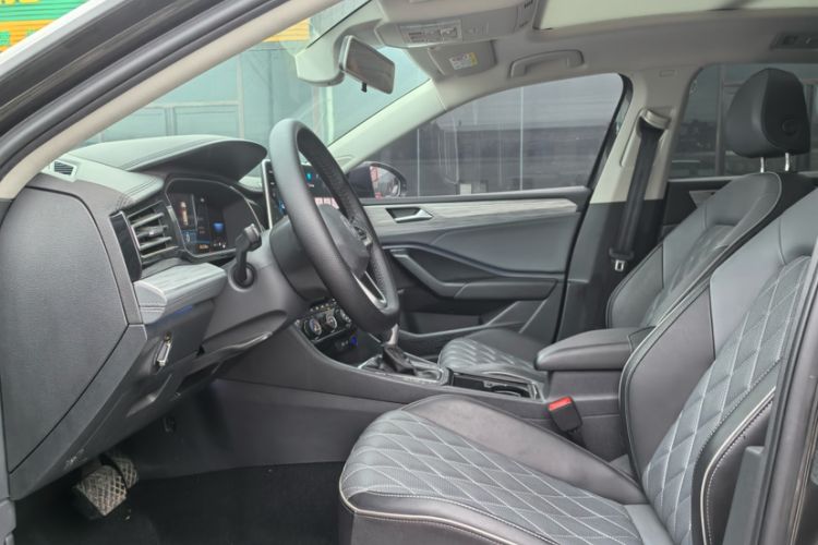 Used Volkswagen Sagitar 2023 300TSI DSG Excellence Edition
