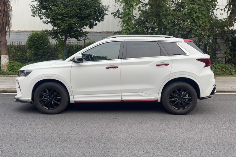 Used SWM G01FF 2022 Updated Version 1.5T DCT Platinum Edition
