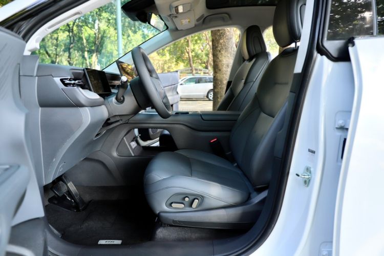 Used XPeng G6 2025 625 Long-Range Max Flagship Edition