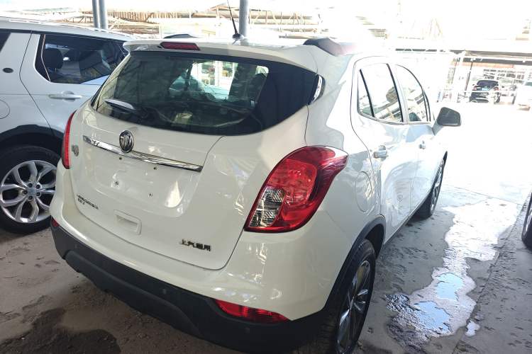 Used Buick Encore 2016 18T Automatic Two-Wheel Drive Urban Fashion Model