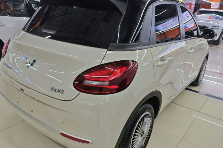 Used Wuling Bingo 2023 203km Light Edition