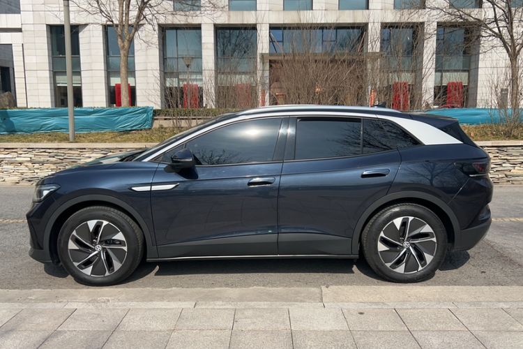 Used Volkswagen ID.4 CROZZ 2022 Standard Range PURE Edition