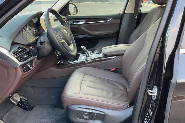 Used BMW X5 2017 xDrive28i