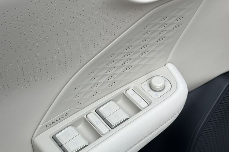 Used Lynk & Co 06 2025 Renew 1.5T Pro Interior 3