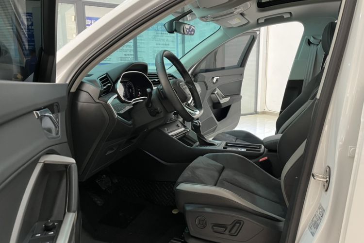 Used Audi Q3 2022 35 TFSI Fashion Dynamic Model
