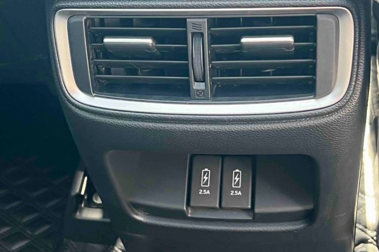 Used Honda Breeze 2021 240TURBO CVT Front-Wheel Drive Elite Edition Interior 3