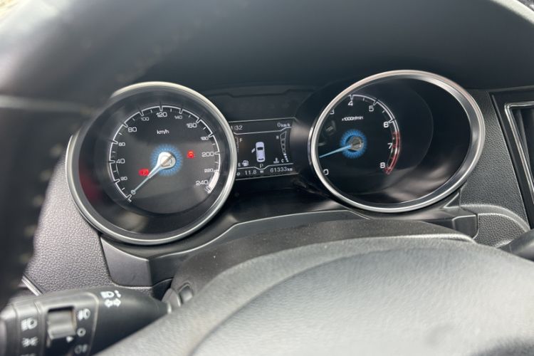 Used Zotye SR7 2016 1.5T CVT Cube Road Edition China IV Standard