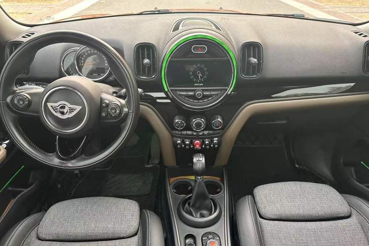 Used MINI Countryman 2018 1.5T COOPER ALL4 Classic Edition