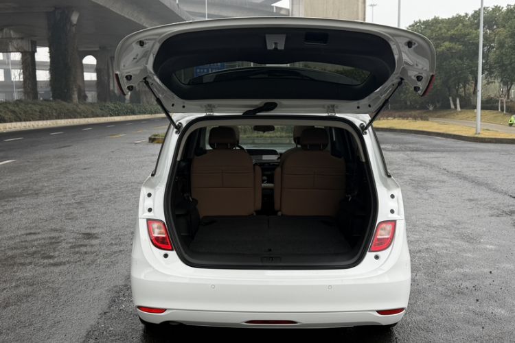 Used Buick GL6 2021 323T Mild Hybrid Connect Luxury Model
