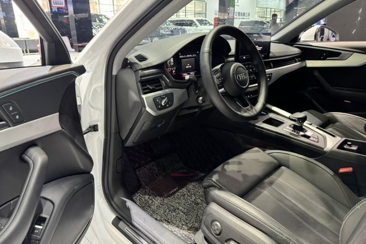 Used Audi A4L 2020 40 TFSI Luxury Dynamic Model