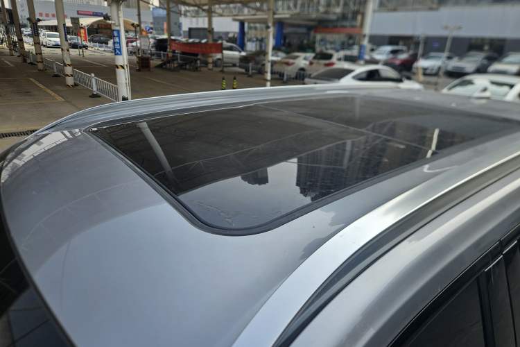 Used GAC Trumpchi GS8 2025 Linghang Series 2.0 TGDI Two-Wheel-Drive Luxury Edition 5 Seats
