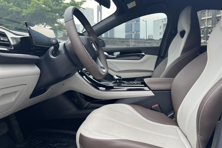 Used BYD Qin PLUS 2024 HONOR Edition DM-i 55KM Leading Model
